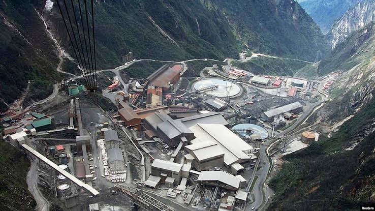 Bahlil Ngawur, Presiden Jokowi Tak Bisa Mempercepat Perpanjang IUPK PT Freeport Indonesia